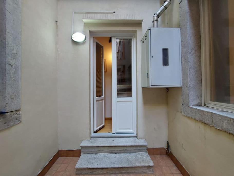 Apartmán La Terrazza Terst Exteriér fotografie